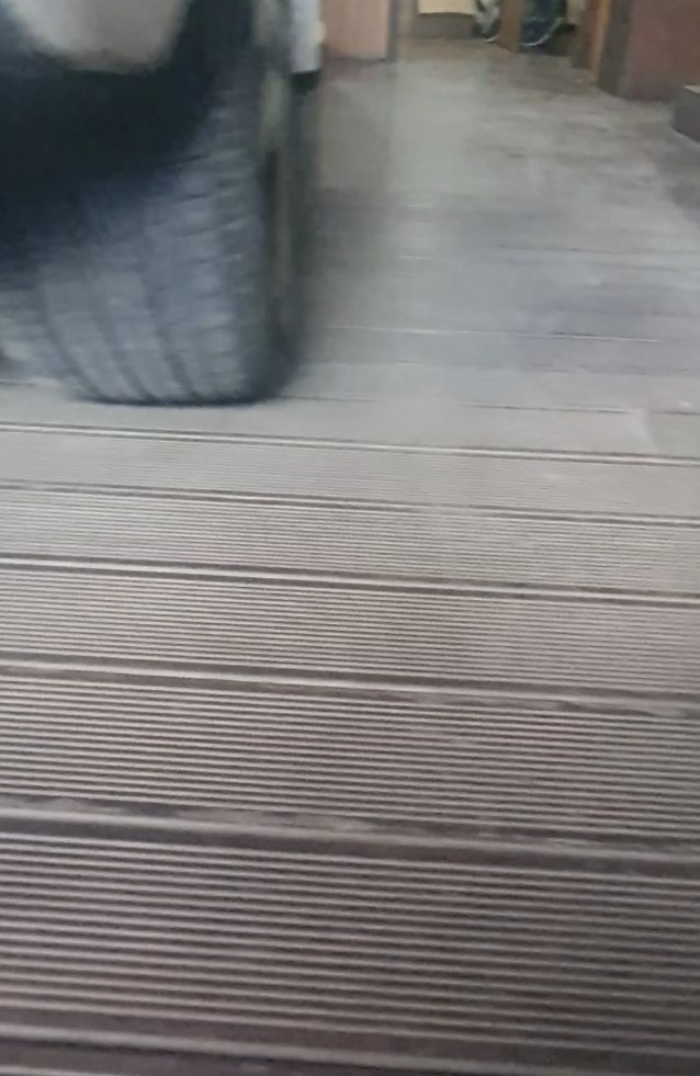 lantai outdoor decking kayu