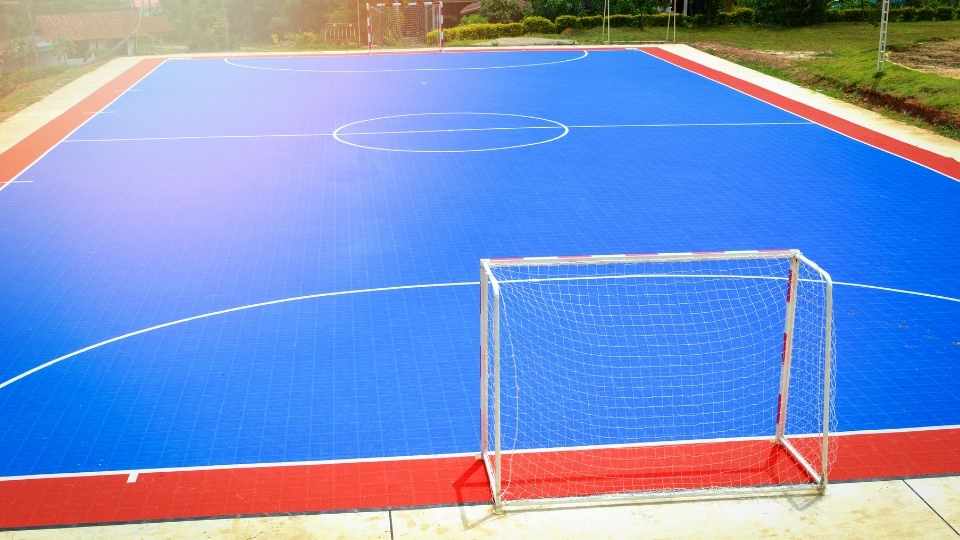lantai interlock lapangan futsal