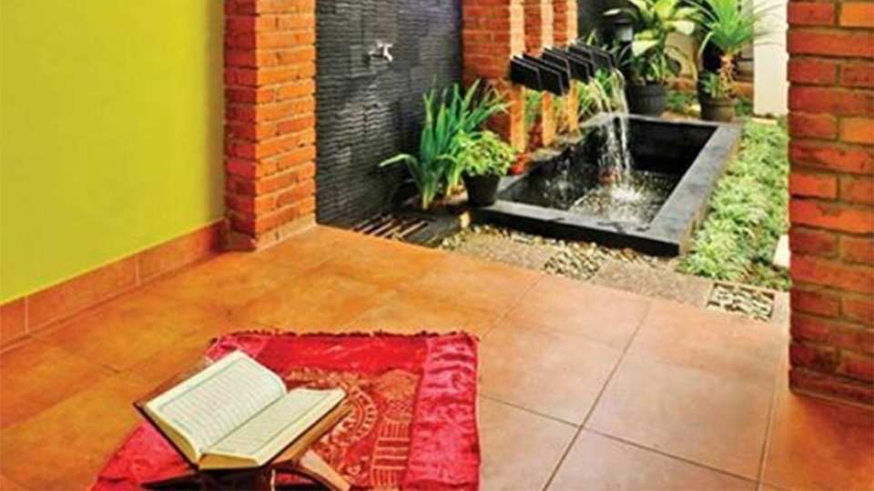 mushola terbuk dengan tempat wudhu