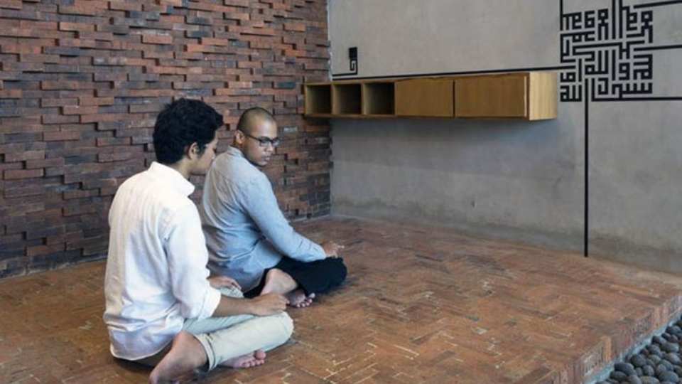 mushola terbuka batu bata