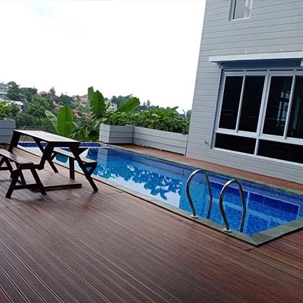 lantai kayu hotel