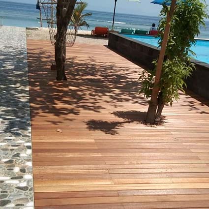 Lantai Kayu outdoor